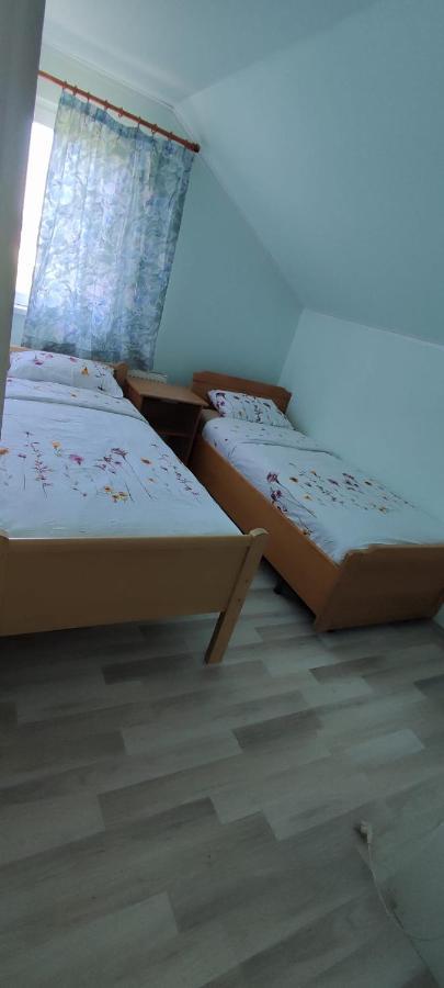 アヴリグCasa Eduアパートメント エクステリア 写真