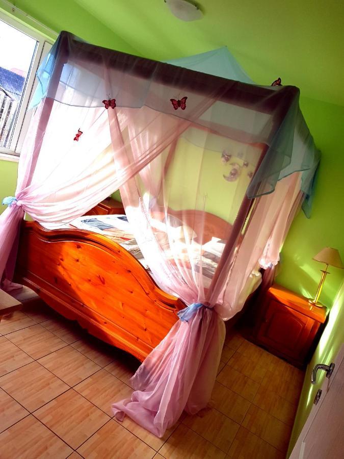 アヴリグCasa Eduアパートメント エクステリア 写真